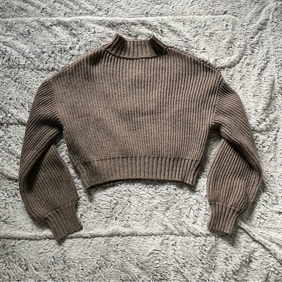 Garage mock neck sweater - Picture 3 of 3